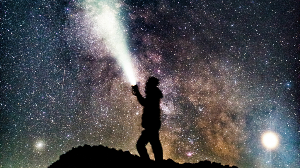 Best Apps for High-Quality iPhone Wallpapers